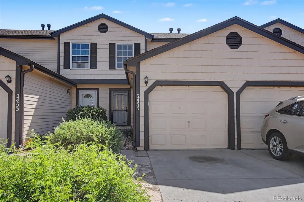 2455 Lexington Village Lane Colorado Springs CO 80916