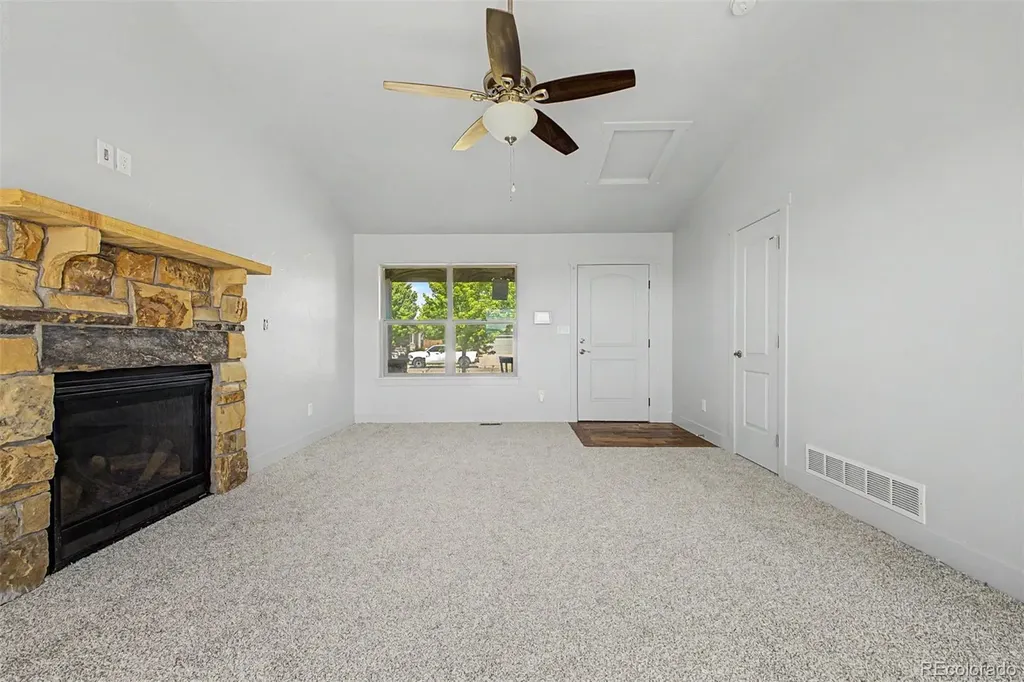 1097 Johnson Street Wiggins CO 80654