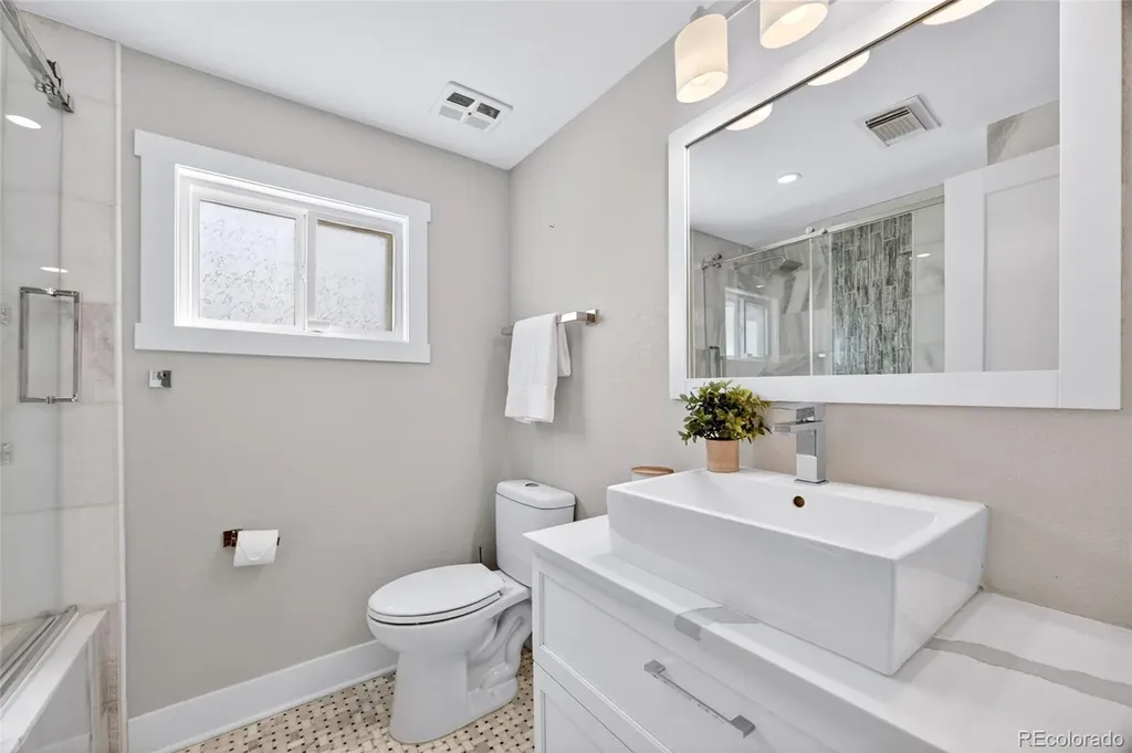7561 S Ulster Place Centennial CO 80112