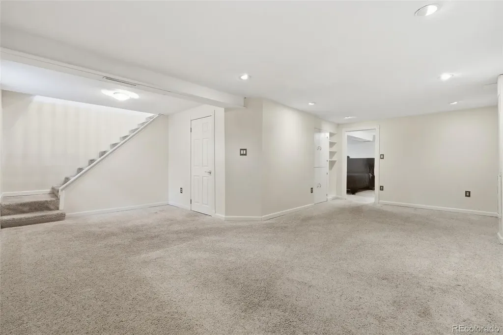 5655 Nebraska Way Denver CO 80224