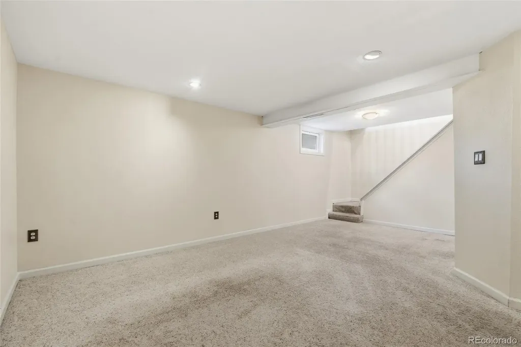 5655 Nebraska Way Denver CO 80224
