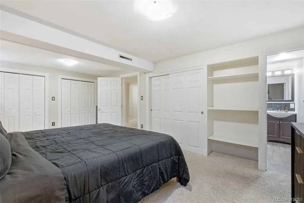 5655 Nebraska Way Denver CO 80224
