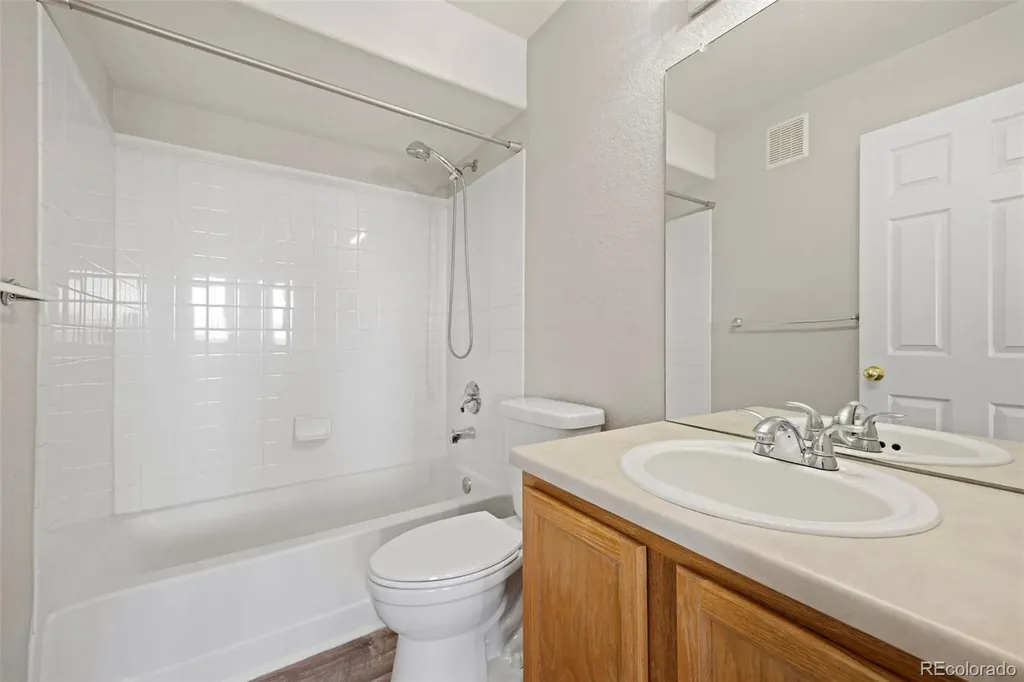 16312 E Fremont Avenue Aurora CO 80016