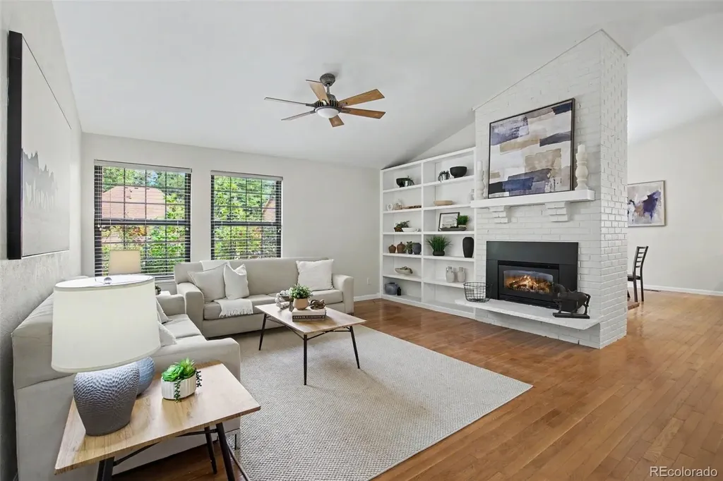 8176 S Newport Way Centennial CO 80112