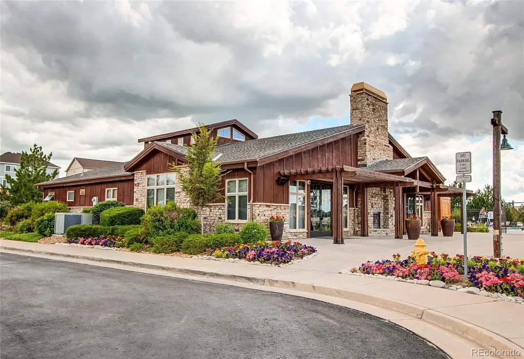 7214 S Shady Grove Court Aurora CO 80016