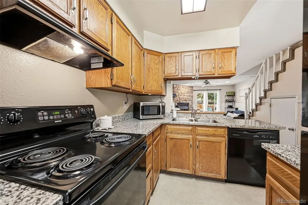 10509 W Dartmouth Avenue Lakewood CO 80227