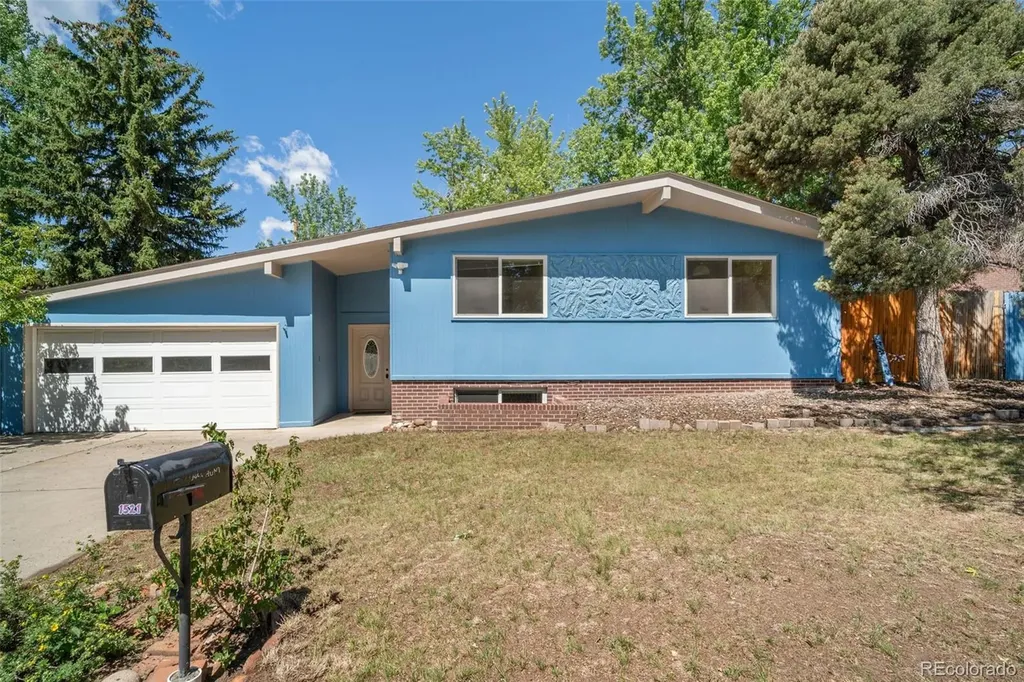 1521 Utah Street Golden CO 80401