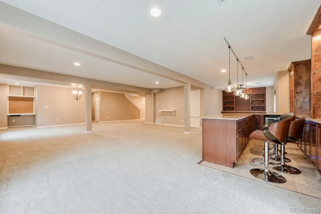 6696 S Shawnee Street Aurora CO 80016