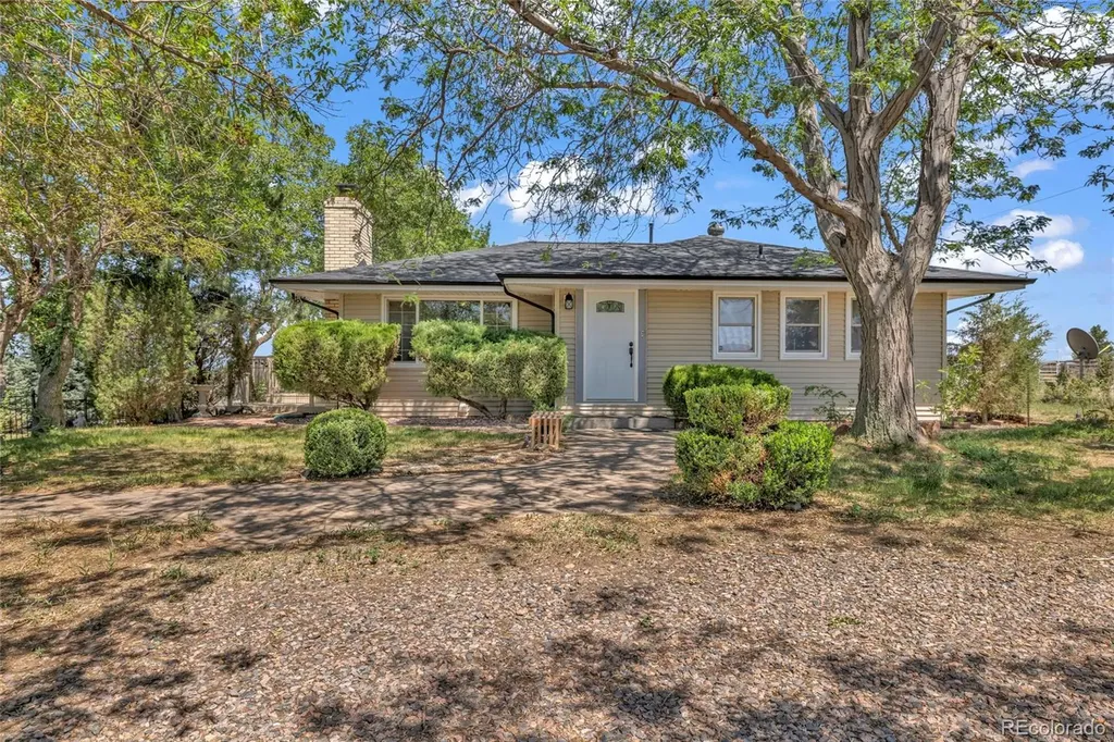 2330 Mathews Avenue Fort Lupton CO 80621