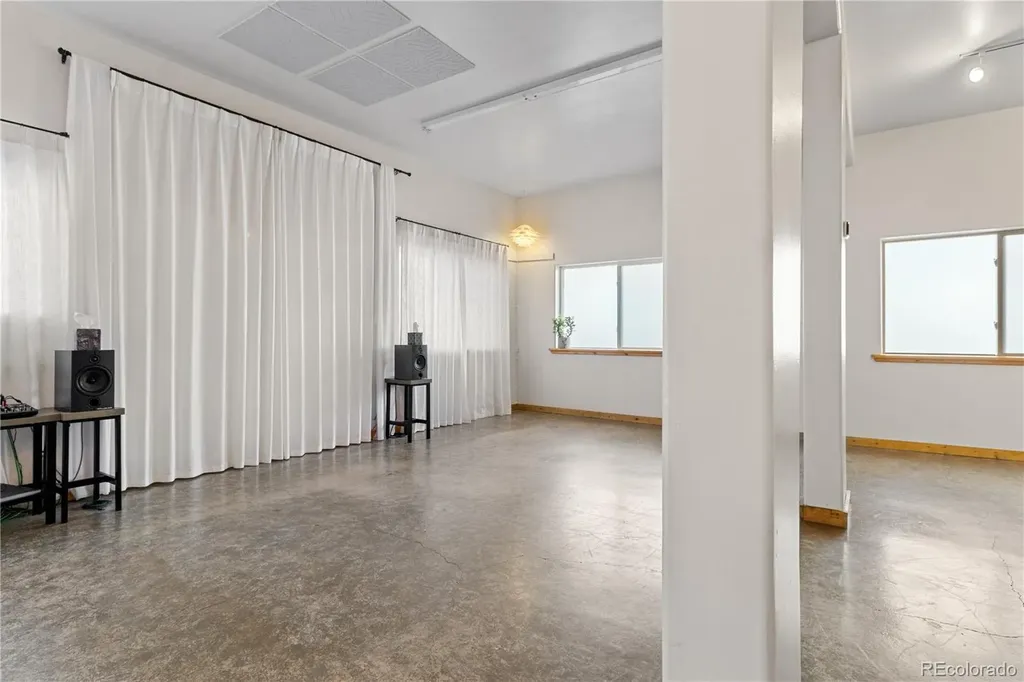 116 Alder Crestone CO 81131
