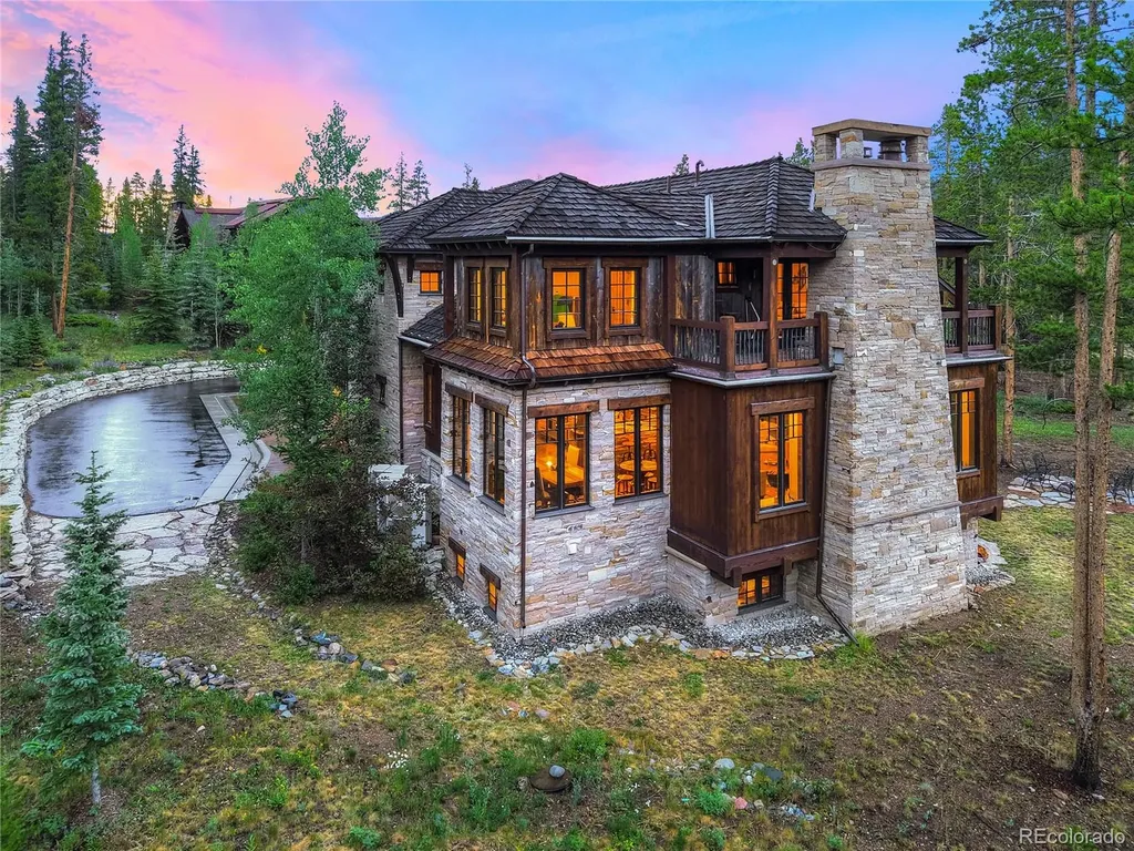 327 Peerless Drive Breckenridge CO 80424