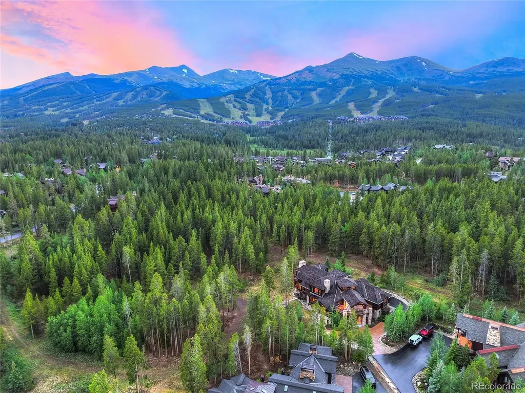 327 Peerless Drive Breckenridge CO 80424