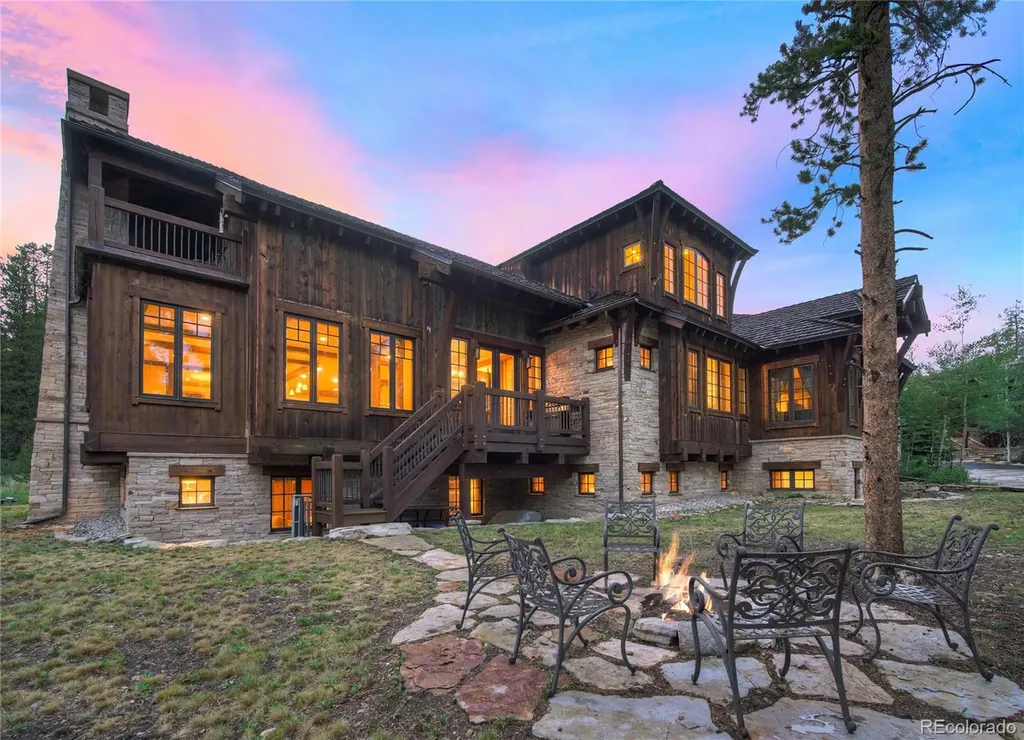 327 Peerless Drive Breckenridge CO 80424