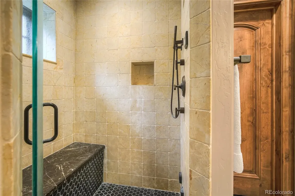 327 Peerless Drive Breckenridge CO 80424