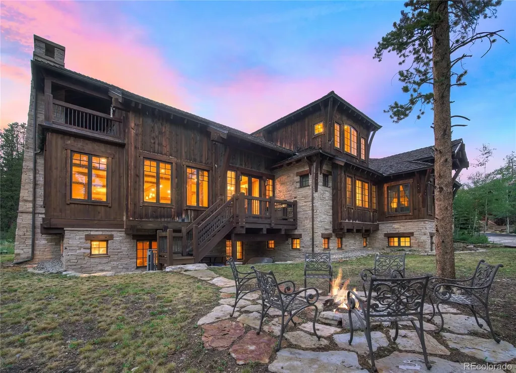 327 Peerless Drive Breckenridge CO 80424