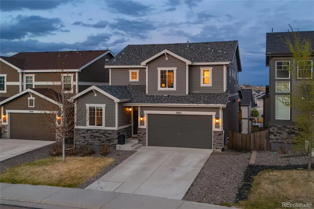 3922 White Rose Street Castle Rock CO 80108