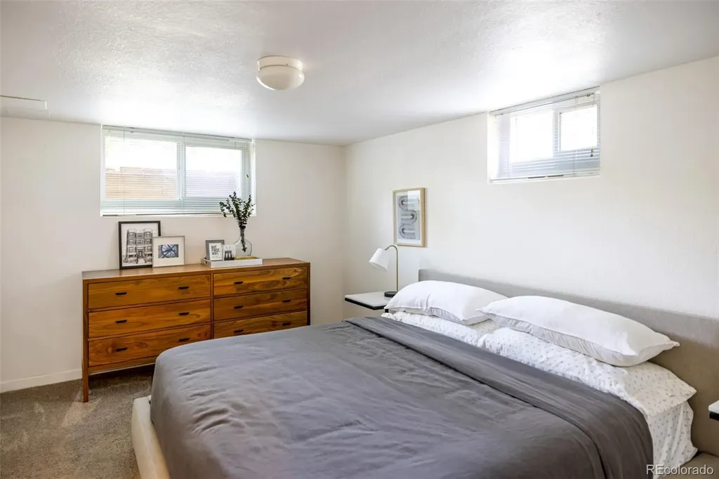 2560 Locust Street Denver CO 80207