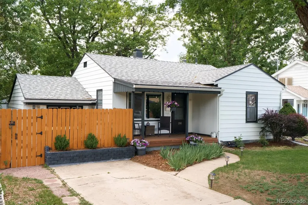 2949 S Corona Street Englewood CO 80113