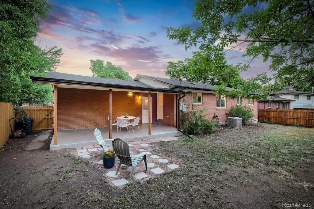1256 S Dover Way Denver CO 80232