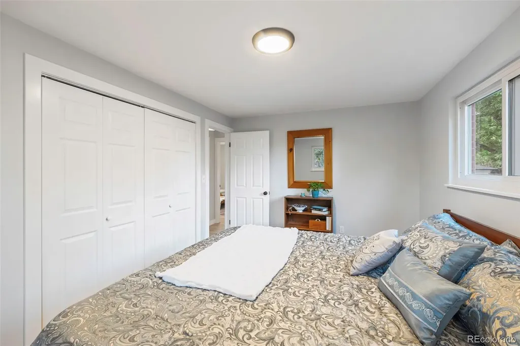 1256 S Dover Way Denver CO 80232