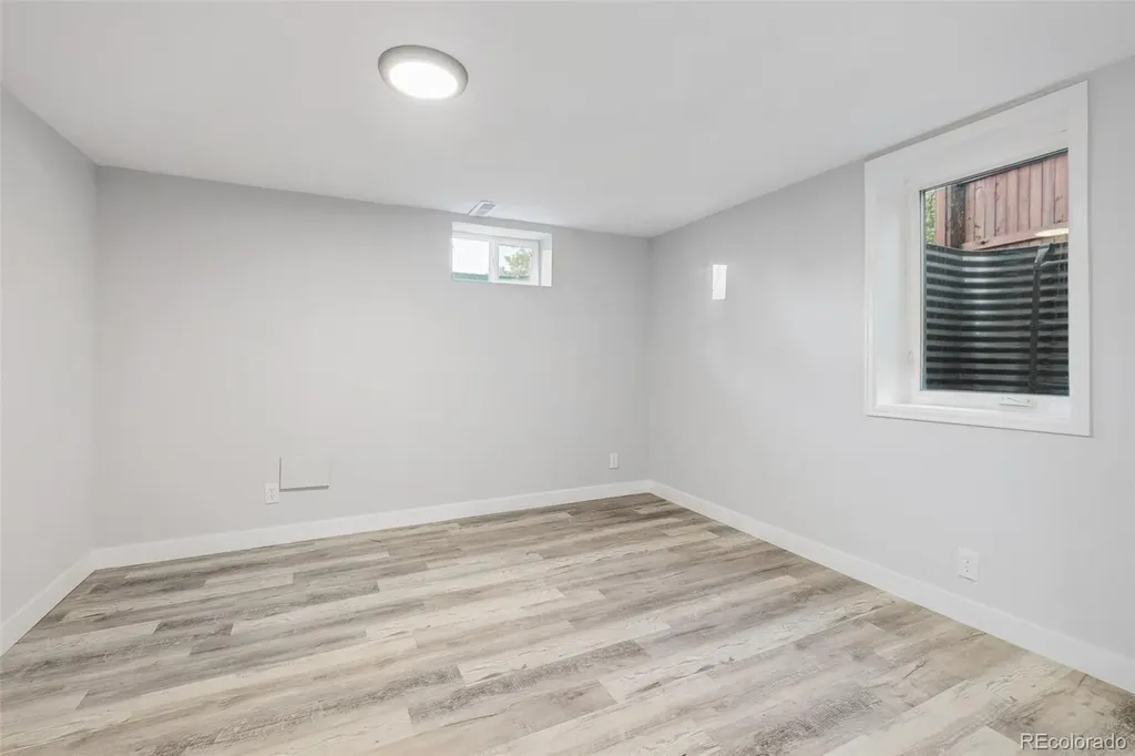 1256 S Dover Way Denver CO 80232