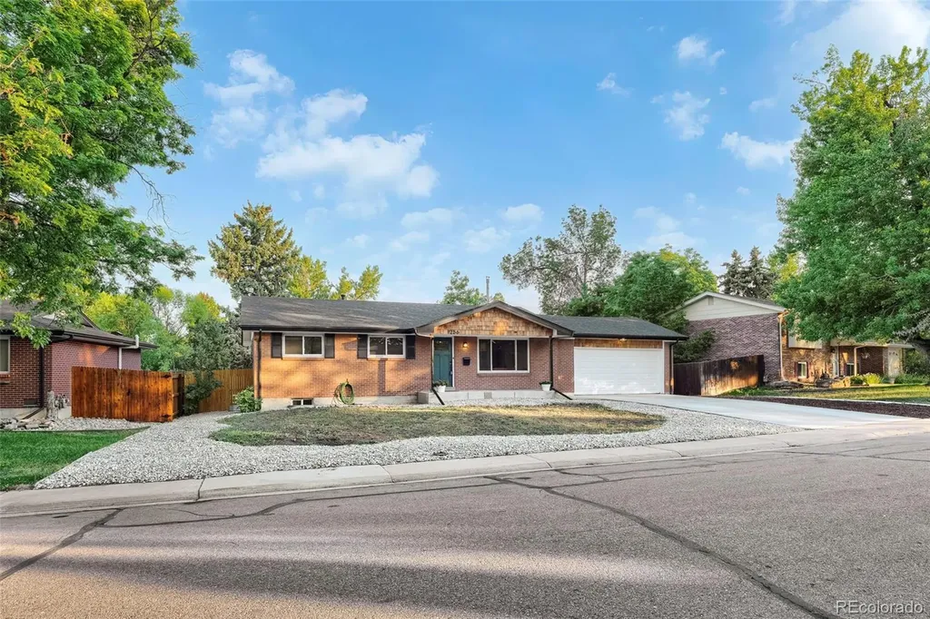1256 S Dover Way Denver CO 80232