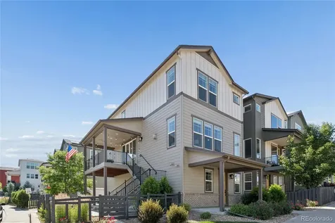 8871 Southurst Street Littleton CO 80129