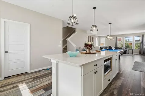 8871 Southurst Street Littleton CO 80129