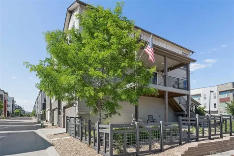 8871 Southurst Street Littleton CO 80129