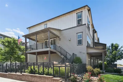 8871 Southurst Street Littleton CO 80129