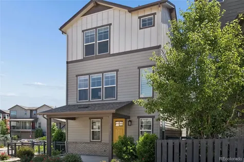 8871 Southurst Street Littleton CO 80129