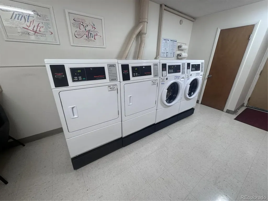 585 S Alton Way Denver CO 80247