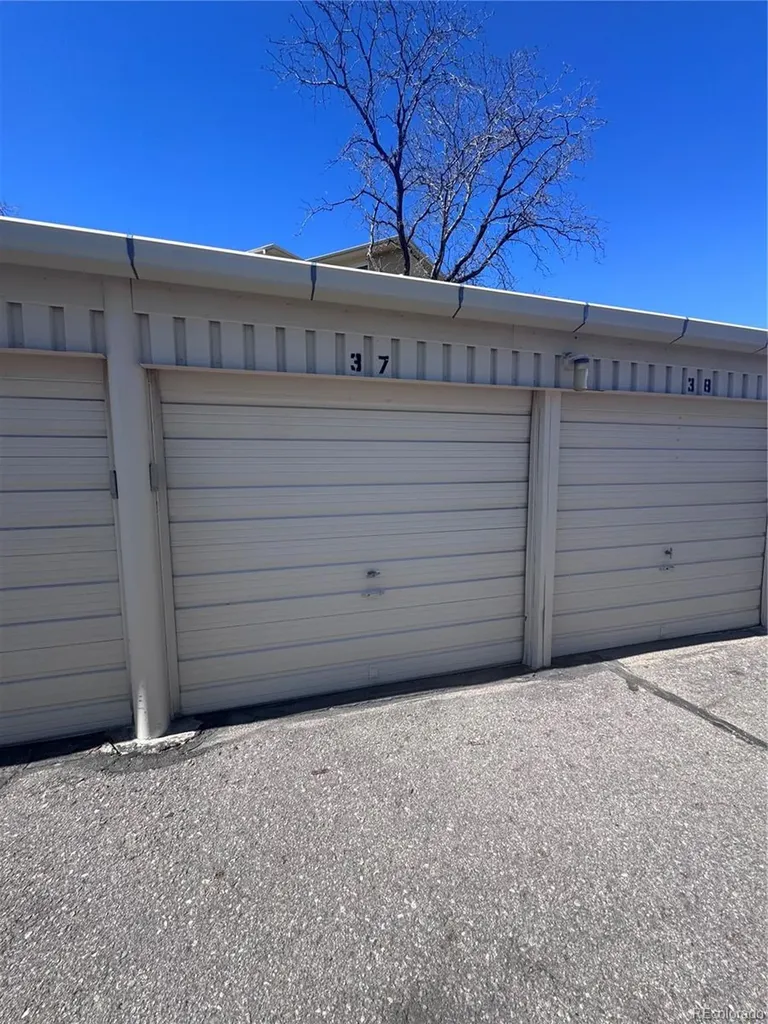 585 S Alton Way Denver CO 80247