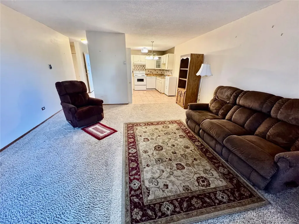 585 S Alton Way Denver CO 80247