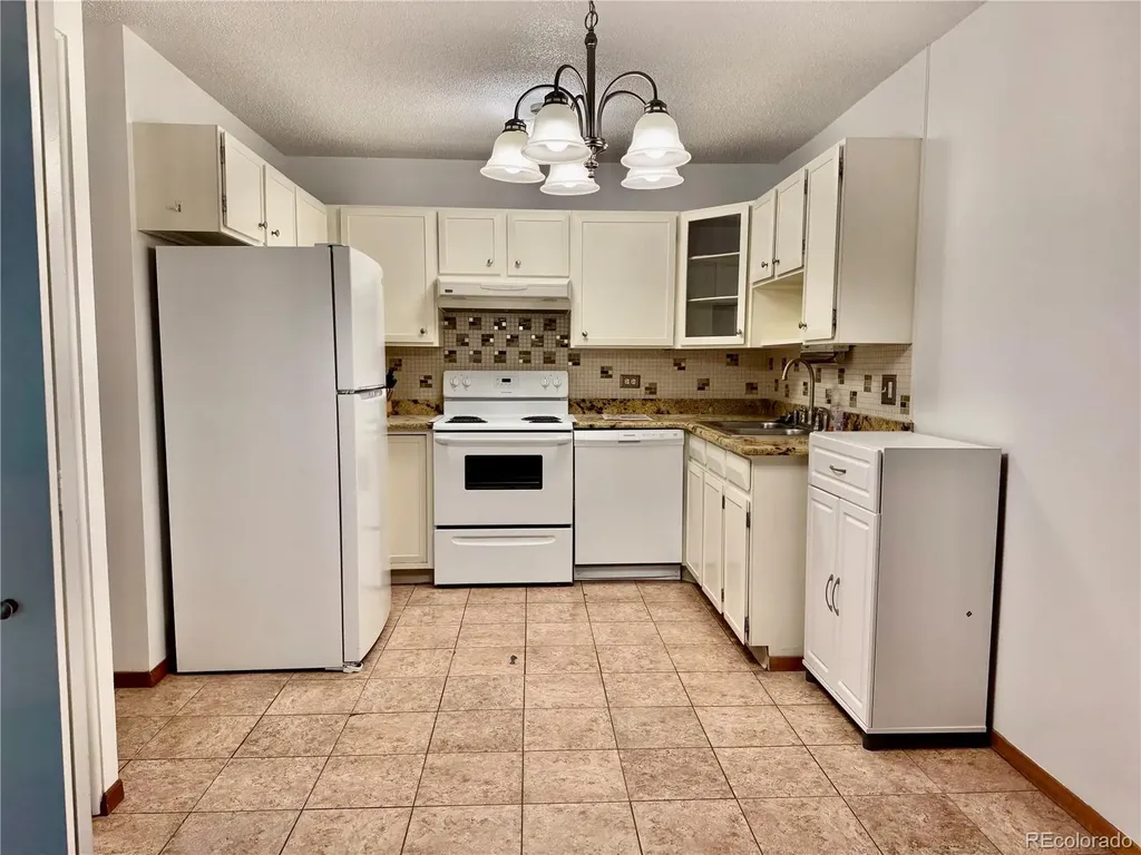 585 S Alton Way Denver CO 80247