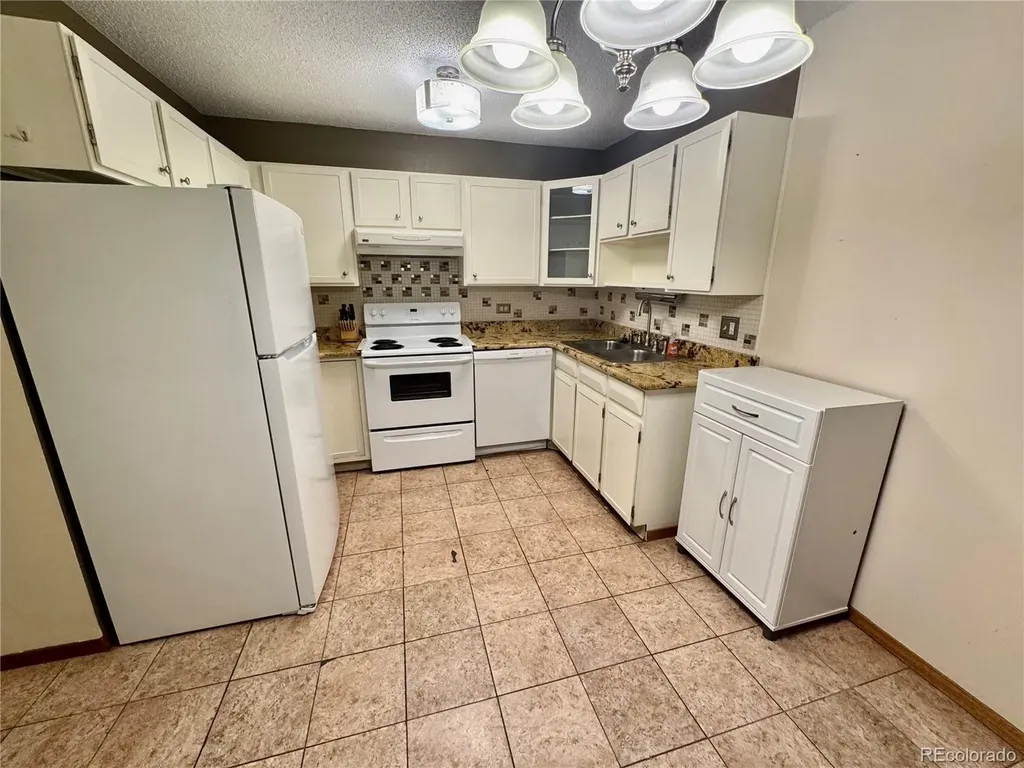 585 S Alton Way Denver CO 80247