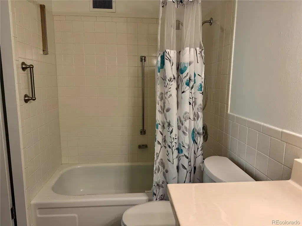 585 S Alton Way Denver CO 80247