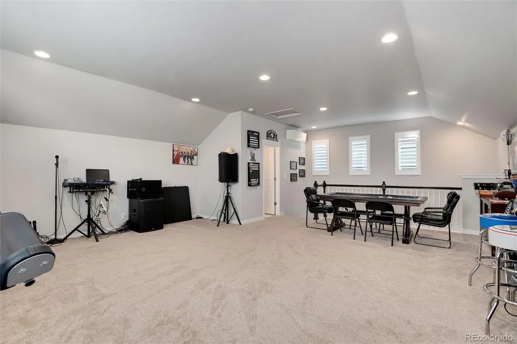 16568 Shoshone Street Broomfield CO 80023