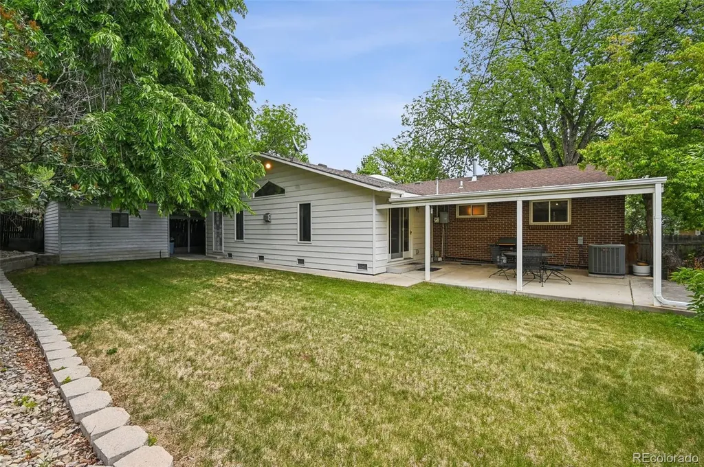 1373 S Cape Way Lakewood CO 80232