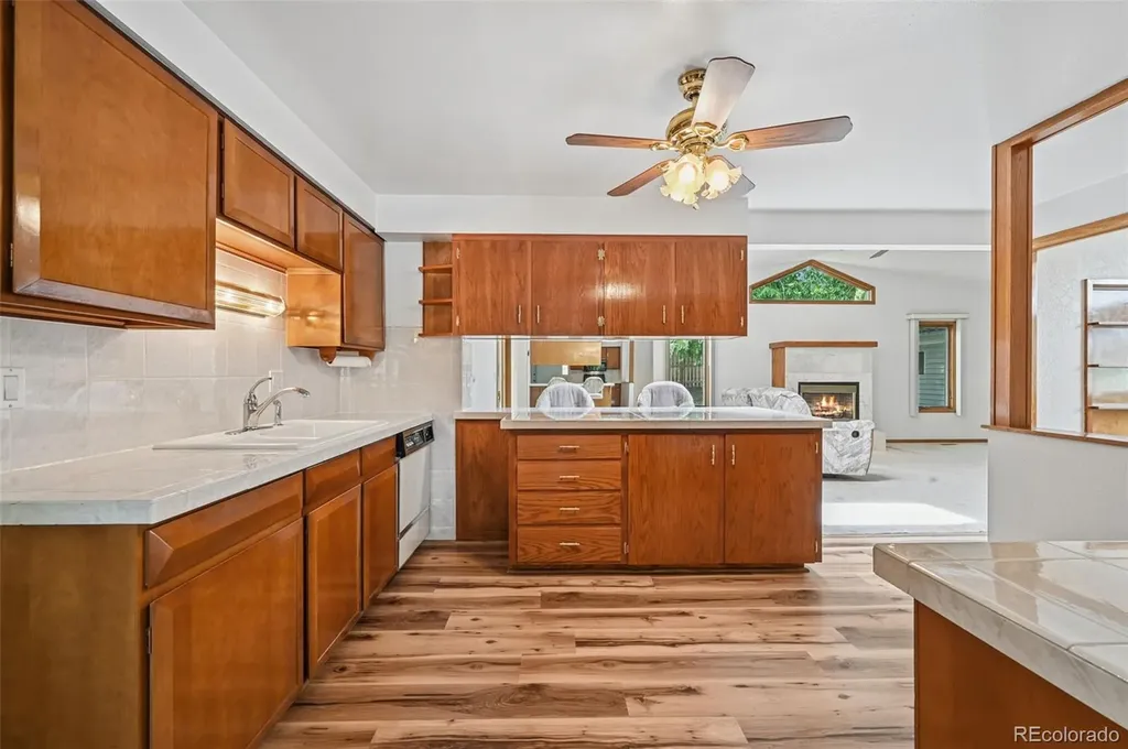 1373 S Cape Way Lakewood CO 80232