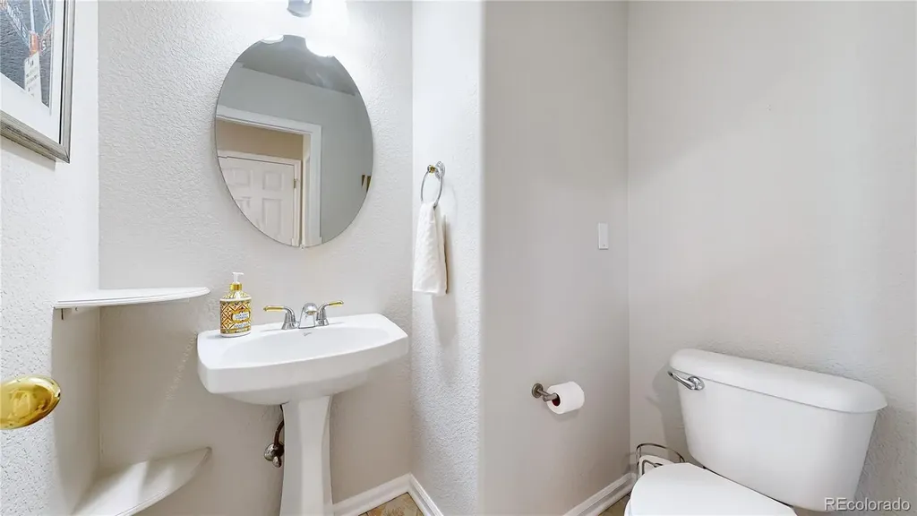 13816 Legend Trail Broomfield CO 80023