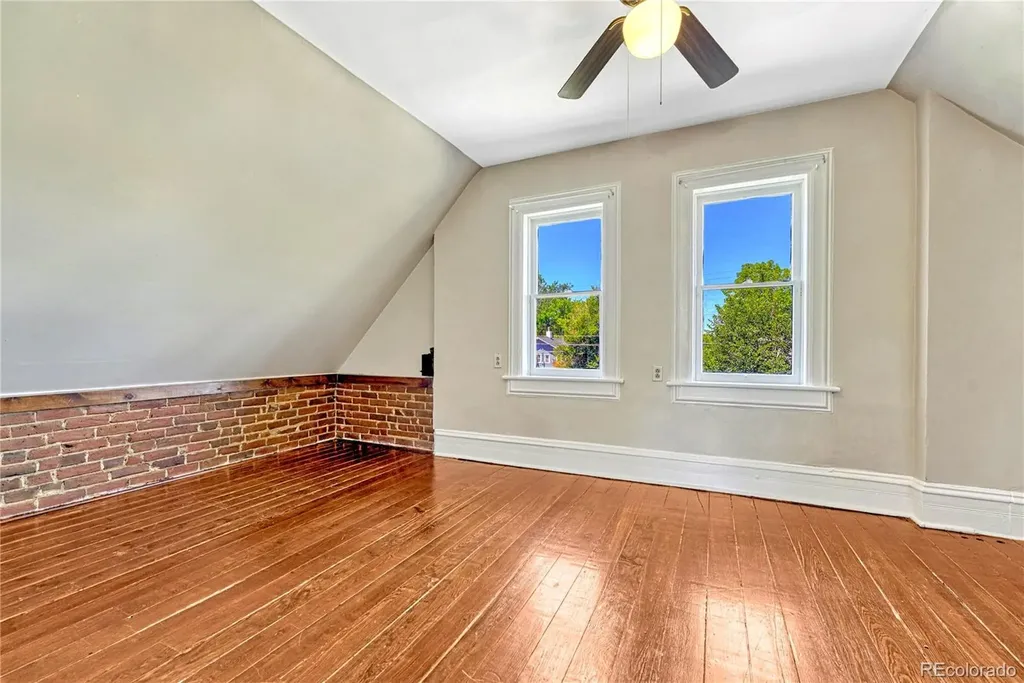 1557 Dallas Street Aurora CO 80010