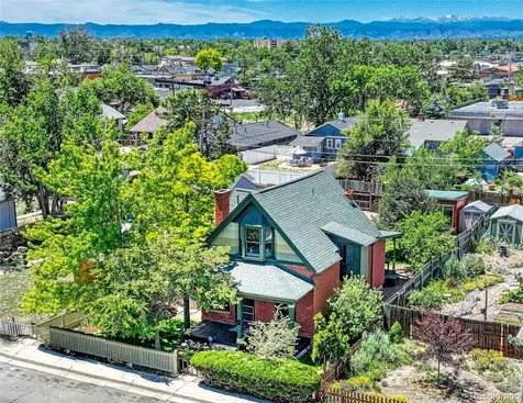 1557 Dallas Street Aurora CO 80010