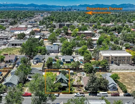 1557 Dallas Street Aurora CO 80010