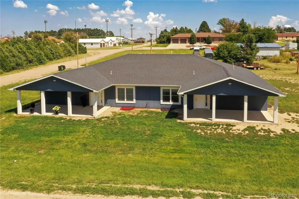 370 W 8th Street N Cheyenne Wells CO 80810