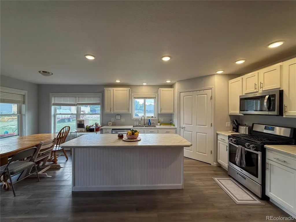 370 W 8th Street N Cheyenne Wells CO 80810