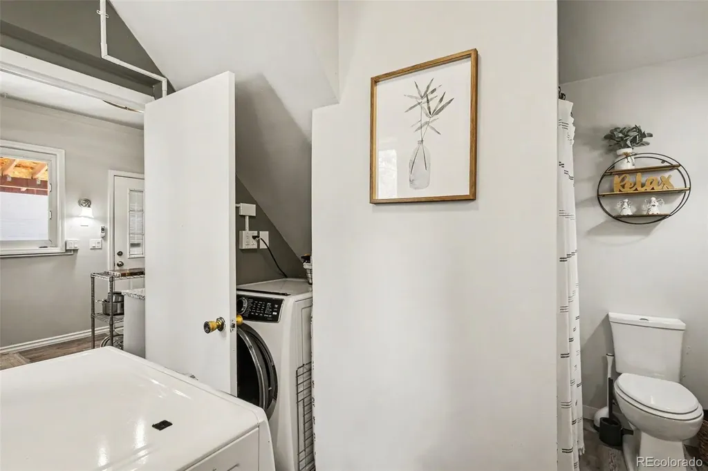 225 N Cedar Street Colorado Springs CO 80903