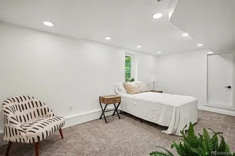 225 N Cedar Street Colorado Springs CO 80903