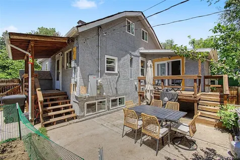 225 N Cedar Street Colorado Springs CO 80903