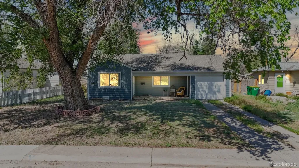 2331 Moline Street Aurora CO 80010